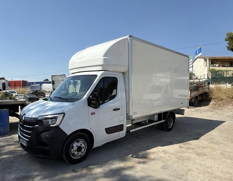 Renault Master 2.5 DCI 150 - Furgons ar slēgtā virsbūve: foto 1 Renault Master 2.5 DCI 150 - Furgons ar slēgtā virsbūve: foto 1
