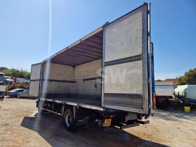 Renault Midlum 220 DCI - Kravas automašīna ar slēgto virsbūvi: foto 4 Renault Midlum 220 DCI - Kravas automašīna ar slēgto virsbūvi: foto 4