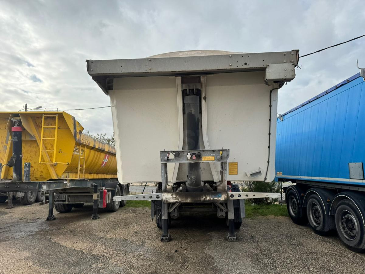 Schmitz Cargobull SGF S3 - Puspiekabe pašizgāzējs: foto 2 Schmitz Cargobull SGF S3 - Puspiekabe pašizgāzējs: foto 2