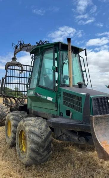 TIMBERJACK TIMBERJACK 810 B - Forvarders: foto 2 TIMBERJACK TIMBERJACK 810 B - Forvarders: foto 2