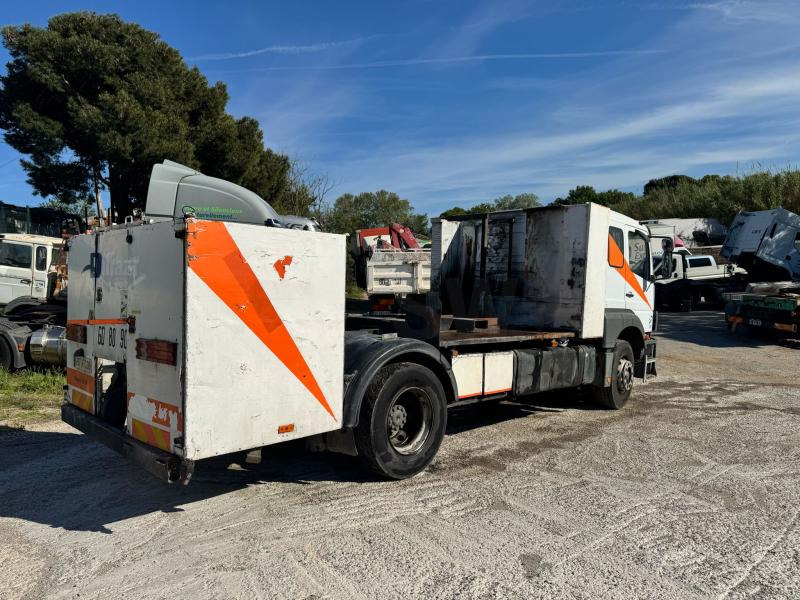 Mercedes Axor 1828 - Vilcējs: foto 4 Mercedes Axor 1828 - Vilcējs: foto 4