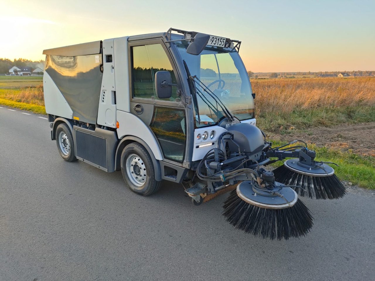HAKO CITYMASTER 2200 - Rūpnieciskais slaucītājs: foto 1 HAKO CITYMASTER 2200 - Rūpnieciskais slaucītājs: foto 1