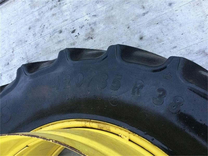 Continental 420/85 R38 - Riepa - Lauksaimniecības tehnika: foto 3 Continental 420/85 R38 - Riepa - Lauksaimniecības tehnika: foto 3