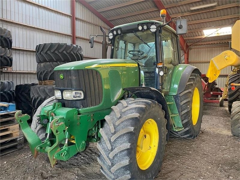 John Deere 6920 S Autopower - Traktors: foto 1 John Deere 6920 S Autopower - Traktors: foto 1