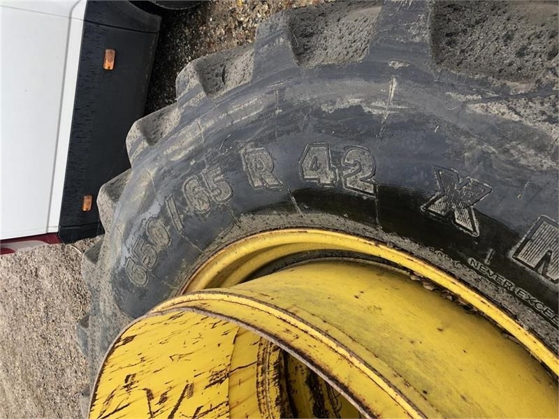 Michelin 650/65-42 - Riepa: foto 3 Michelin 650/65-42 - Riepa: foto 3