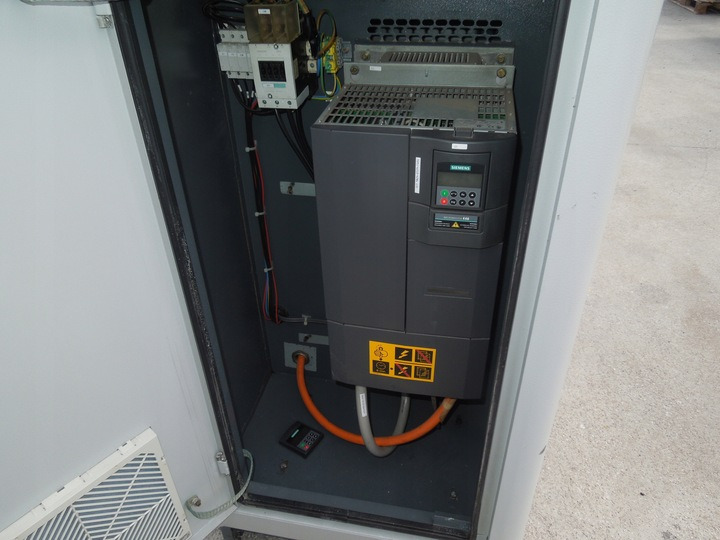 ATLAS COPCO GA22VSDFF - Gaisa kompresors: foto 4 ATLAS COPCO GA22VSDFF - Gaisa kompresors: foto 4