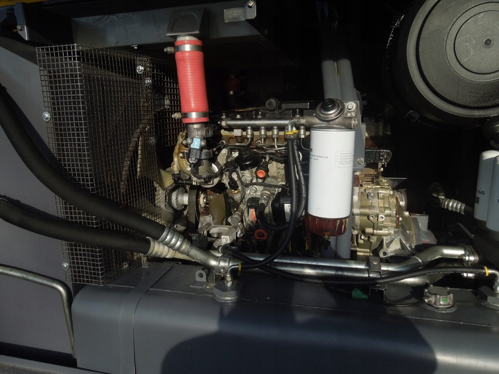 Atlas Copco XAMS367 - Gaisa kompresors: foto 2 Atlas Copco XAMS367 - Gaisa kompresors: foto 2