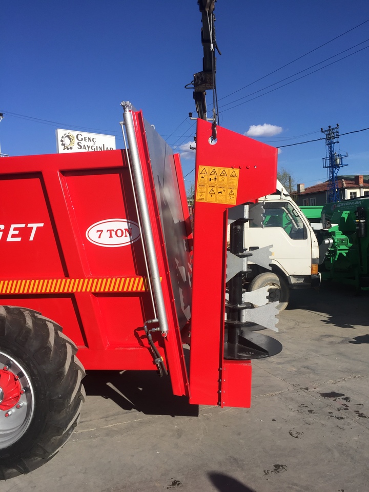 TARGET 10 TON HYDRAULIC PUSH MANURE SPREADER - Organisko mēslu izkliedētājs: foto 4 TARGET 10 TON HYDRAULIC PUSH MANURE SPREADER - Organisko mēslu izkliedētājs: foto 4