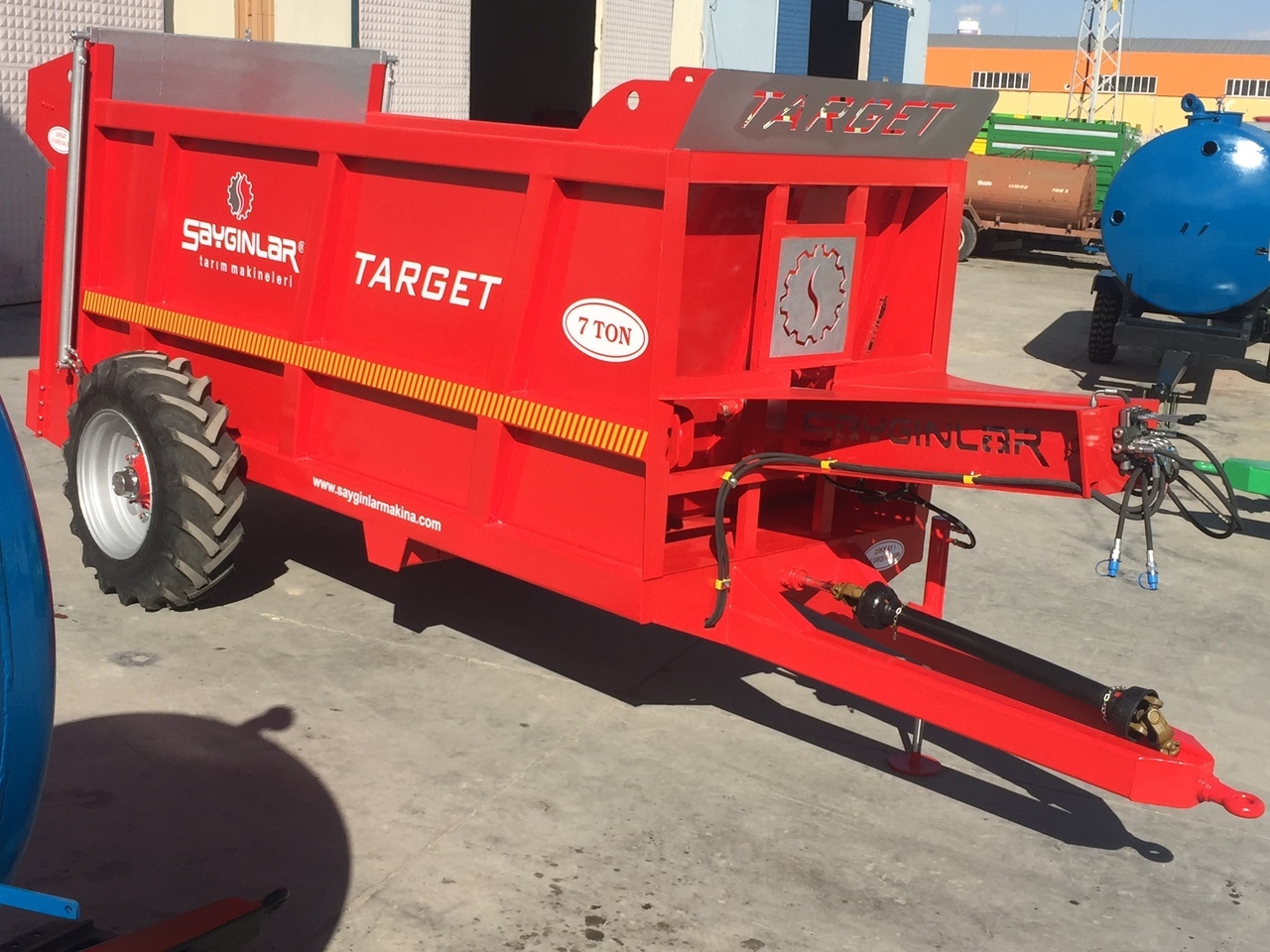 TARGET 10 TON HYDRAULIC PUSH MANURE SPREADER - Organisko mēslu izkliedētājs: foto 1 TARGET 10 TON HYDRAULIC PUSH MANURE SPREADER - Organisko mēslu izkliedētājs: foto 1
