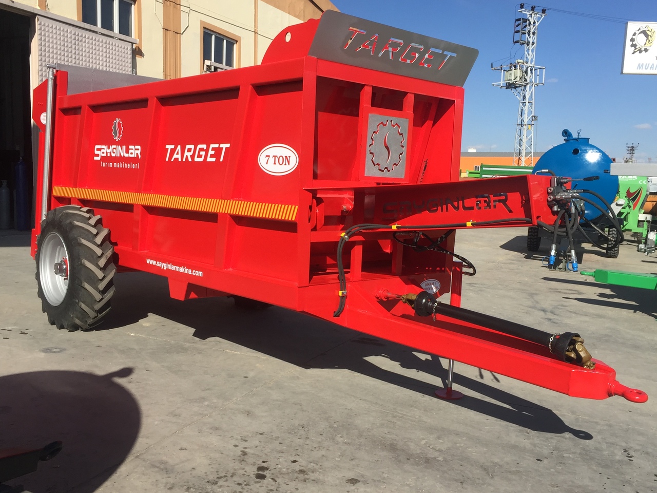TARGET 10 TON HYDRAULIC PUSH MANURE SPREADER - Organisko mēslu izkliedētājs: foto 2 TARGET 10 TON HYDRAULIC PUSH MANURE SPREADER - Organisko mēslu izkliedētājs: foto 2
