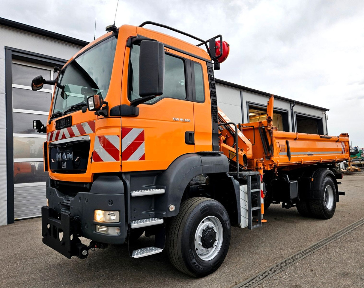 MAN TGS 18.320 4x4 BL Atlas 65.2 Kran Euro5 - Kravas automašīna pašizgāzējs, Kravas auto ar manipulatoru: foto 4 MAN TGS 18.320 4x4 BL Atlas 65.2 Kran Euro5 - Kravas automašīna pašizgāzējs, Kravas auto ar manipulatoru: foto 4