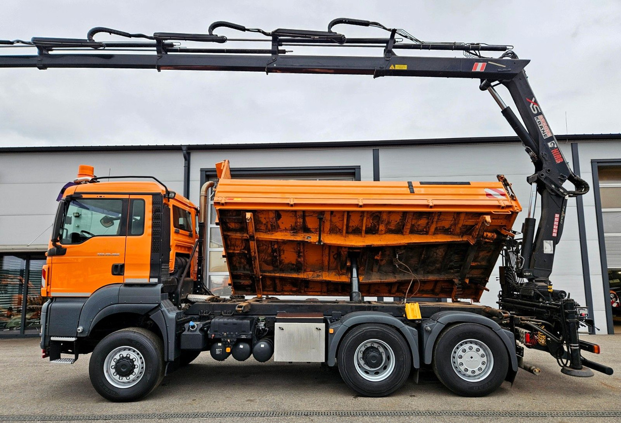 Kravas automašīna pašizgāzējs, Kravas auto ar manipulatoru MAN TGS 28.360 6x4-4 HIAB 144E-4 Kran Euro5: foto 12