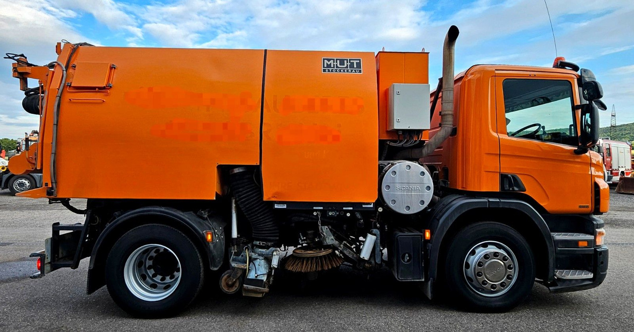 Scania P280 Euro5 MUT 7m3 Hydrostat - Ielu tīrīšanas mašīna: foto 2 Scania P280 Euro5 MUT 7m3 Hydrostat - Ielu tīrīšanas mašīna: foto 2