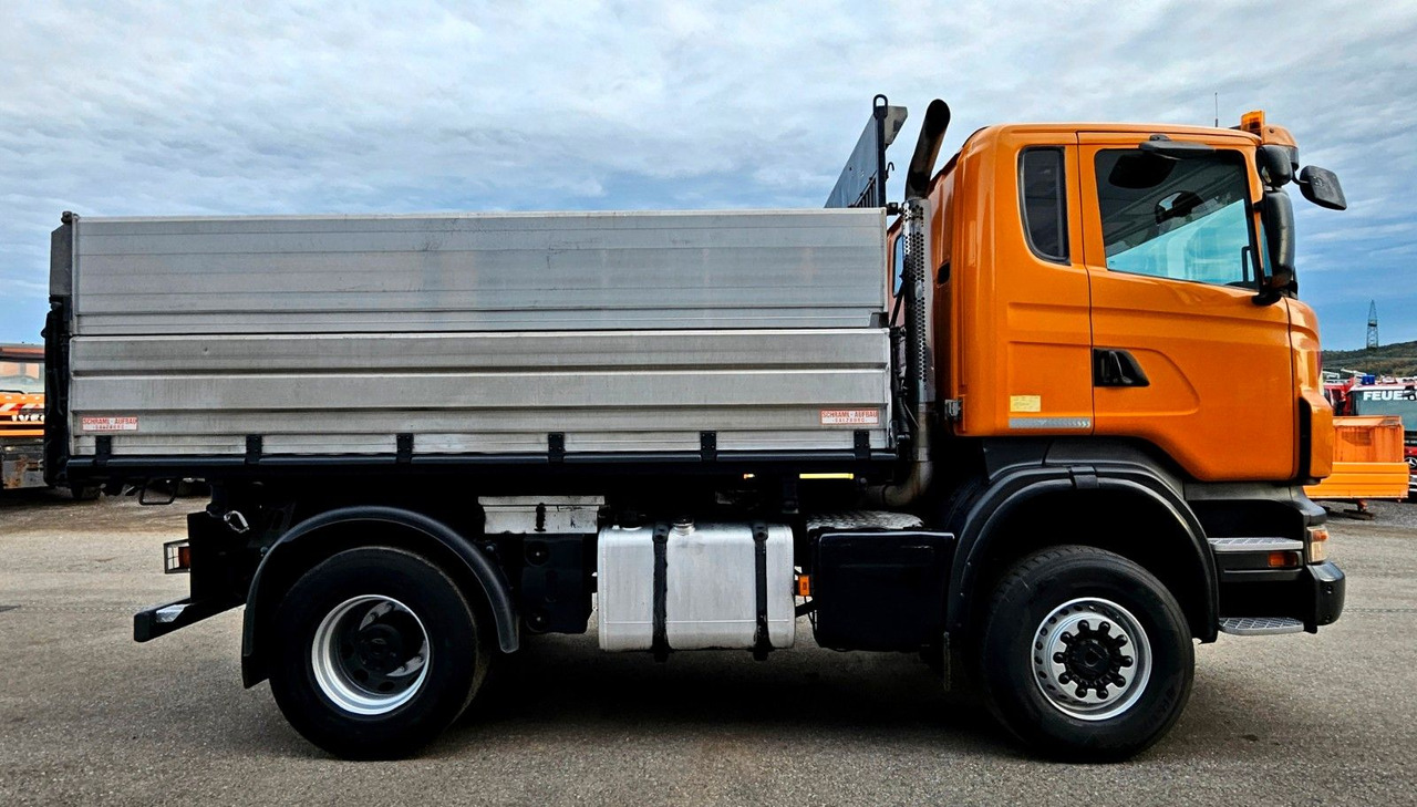 Scania R380 4x4 Winterdienst Euro4 - Kravas automašīna pašizgāzējs: foto 2 Scania R380 4x4 Winterdienst Euro4 - Kravas automašīna pašizgāzējs: foto 2