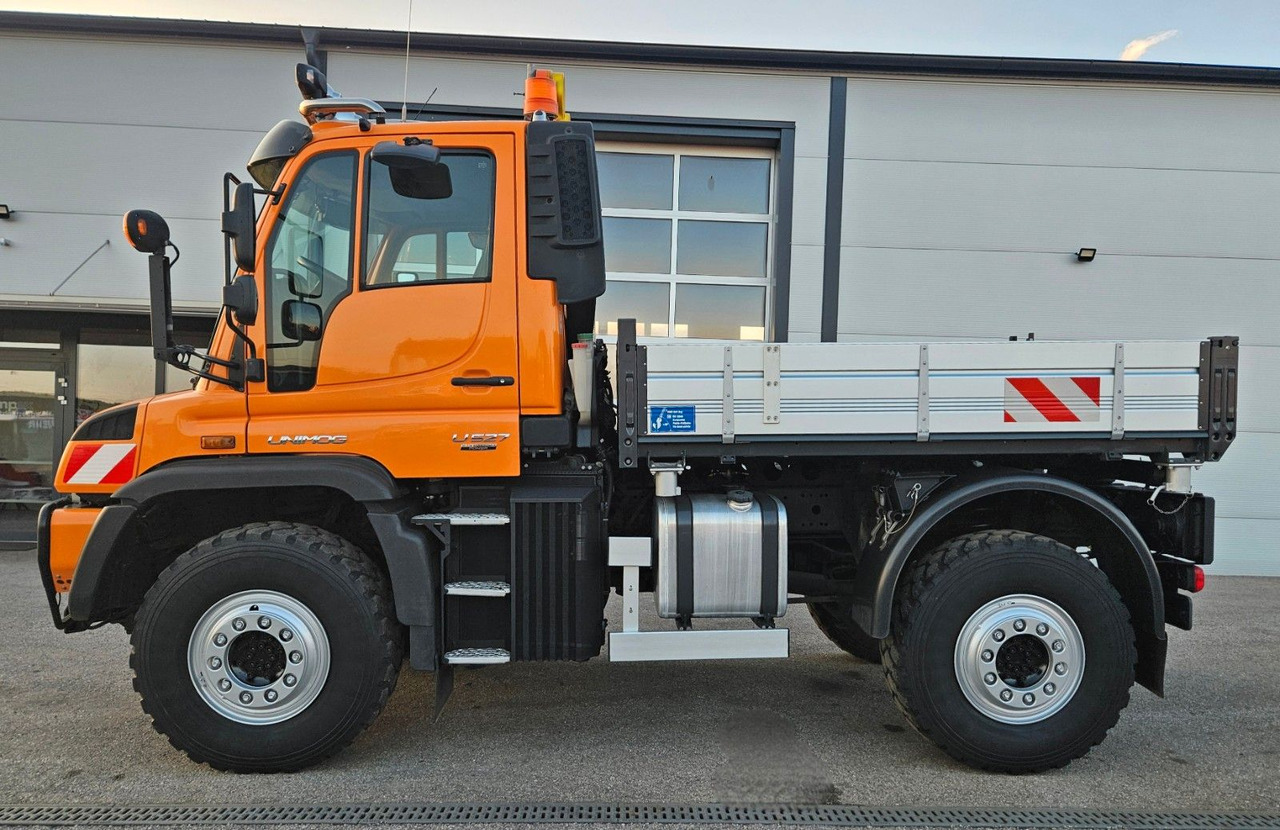 Unimog U527 UGE Euro6 VarioPilot Hydrostat - Kravas automašīna pašizgāzējs: foto 2 Unimog U527 UGE Euro6 VarioPilot Hydrostat - Kravas automašīna pašizgāzējs: foto 2