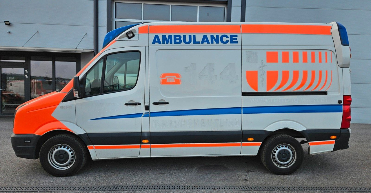 Volkswagen CRAFTER TDI Ambulance RTW L2H2 DLOUHY - Ātrās palīdzības mašīna: foto 2 Volkswagen CRAFTER TDI Ambulance RTW L2H2 DLOUHY - Ātrās palīdzības mašīna: foto 2
