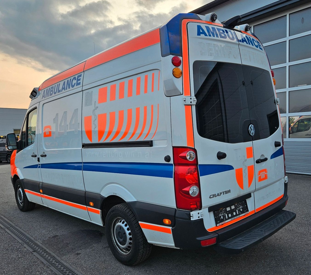 Volkswagen CRAFTER TDI Ambulance RTW L2H2 DLOUHY - Ātrās palīdzības mašīna: foto 3 Volkswagen CRAFTER TDI Ambulance RTW L2H2 DLOUHY - Ātrās palīdzības mašīna: foto 3