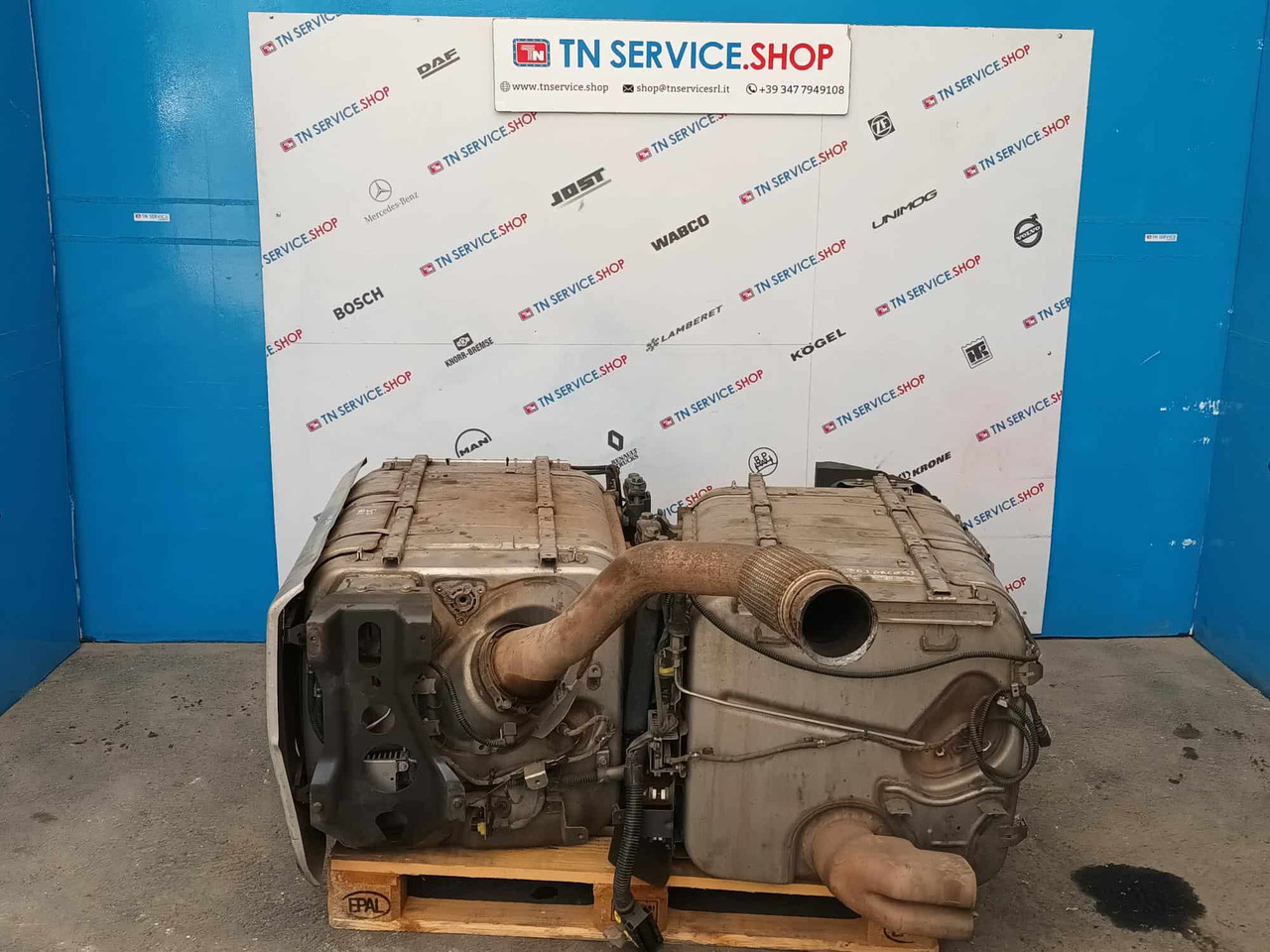 Catalizzatore Mercedes-Benz MP4 - Dzinējs: foto 1 Catalizzatore Mercedes-Benz MP4 - Dzinējs: foto 1