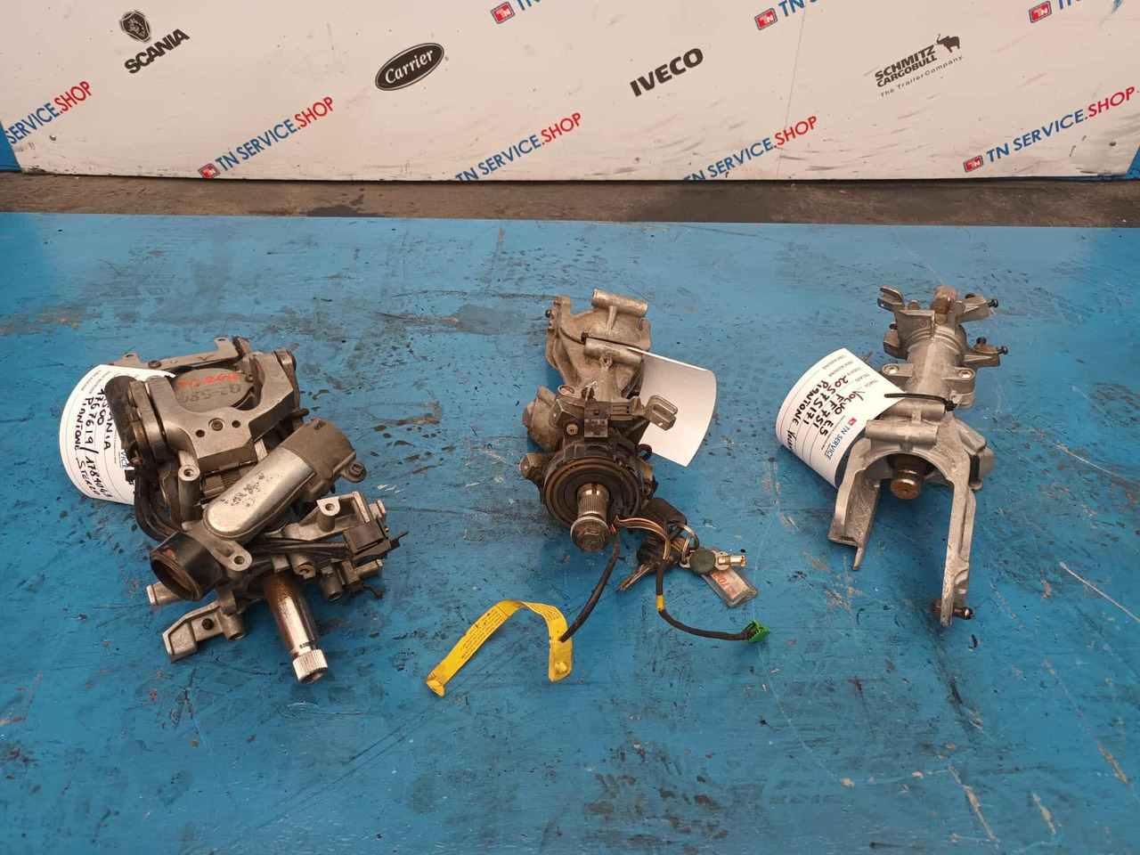 Piantone Sterzo Volvo Scania - Stūres statnis - Kravas automašīna: foto 1 Piantone Sterzo Volvo Scania - Stūres statnis - Kravas automašīna: foto 1