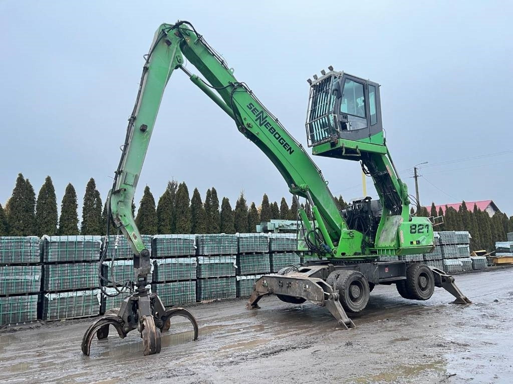 Sennebogen 821 - Atkritumu iekrāvējs: foto 3 Sennebogen 821 - Atkritumu iekrāvējs: foto 3