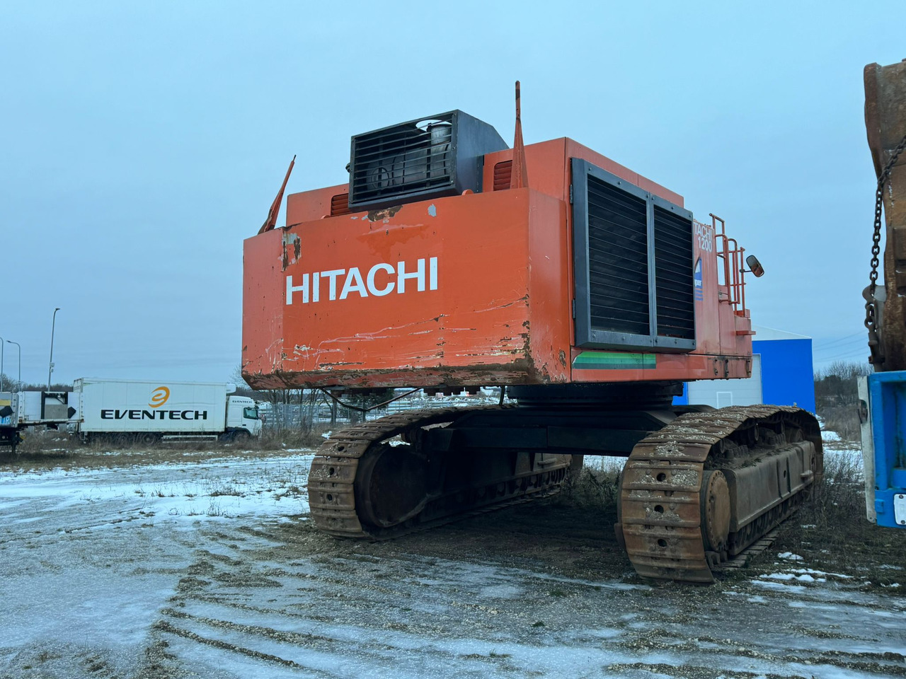 Hitachi EX1200-5D - Kāpurķēžu ekskavators: foto 5 Hitachi EX1200-5D - Kāpurķēžu ekskavators: foto 5