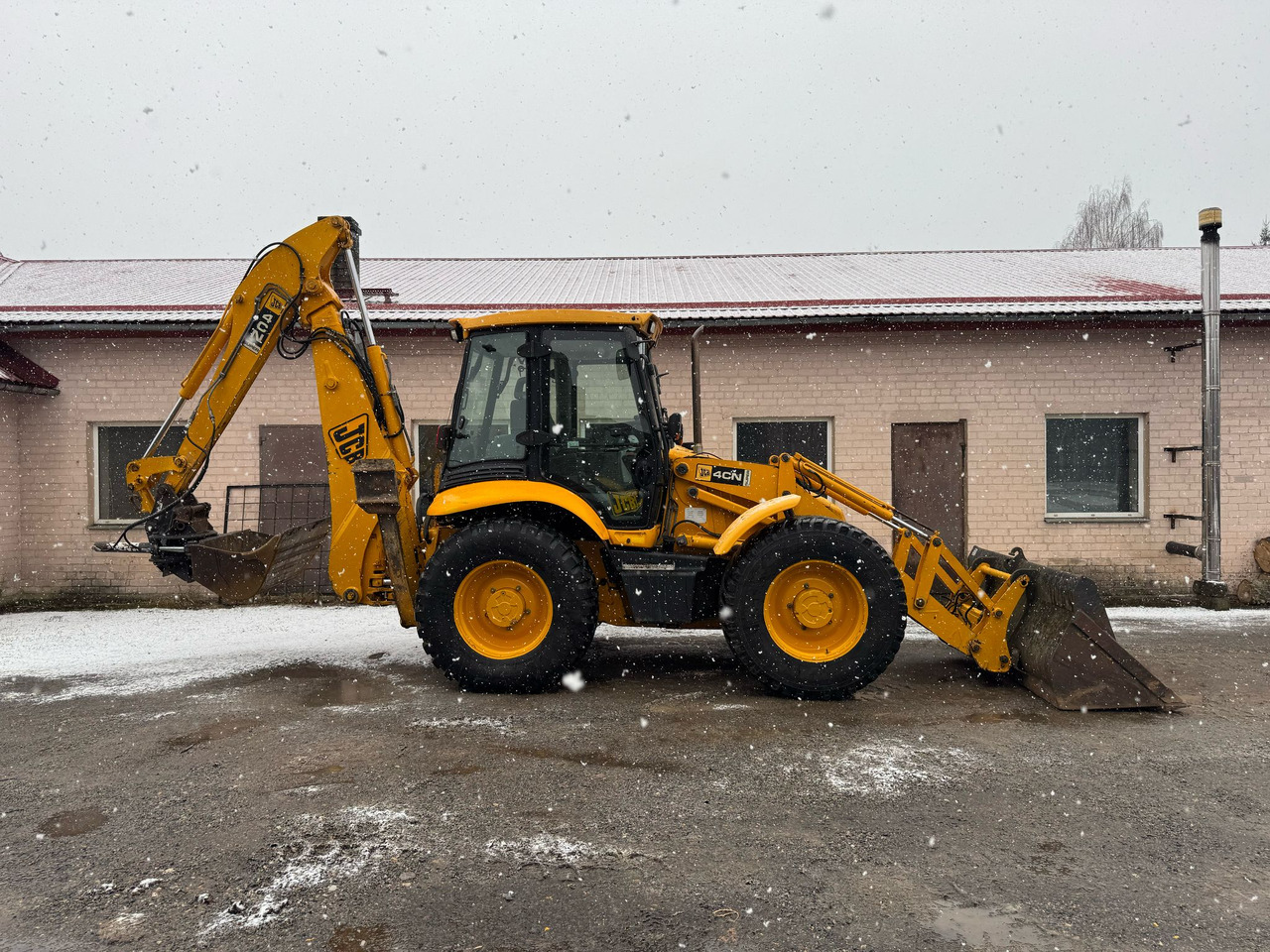 JCB 4CN - Ekskavators-iekrāvējs: foto 5 JCB 4CN - Ekskavators-iekrāvējs: foto 5