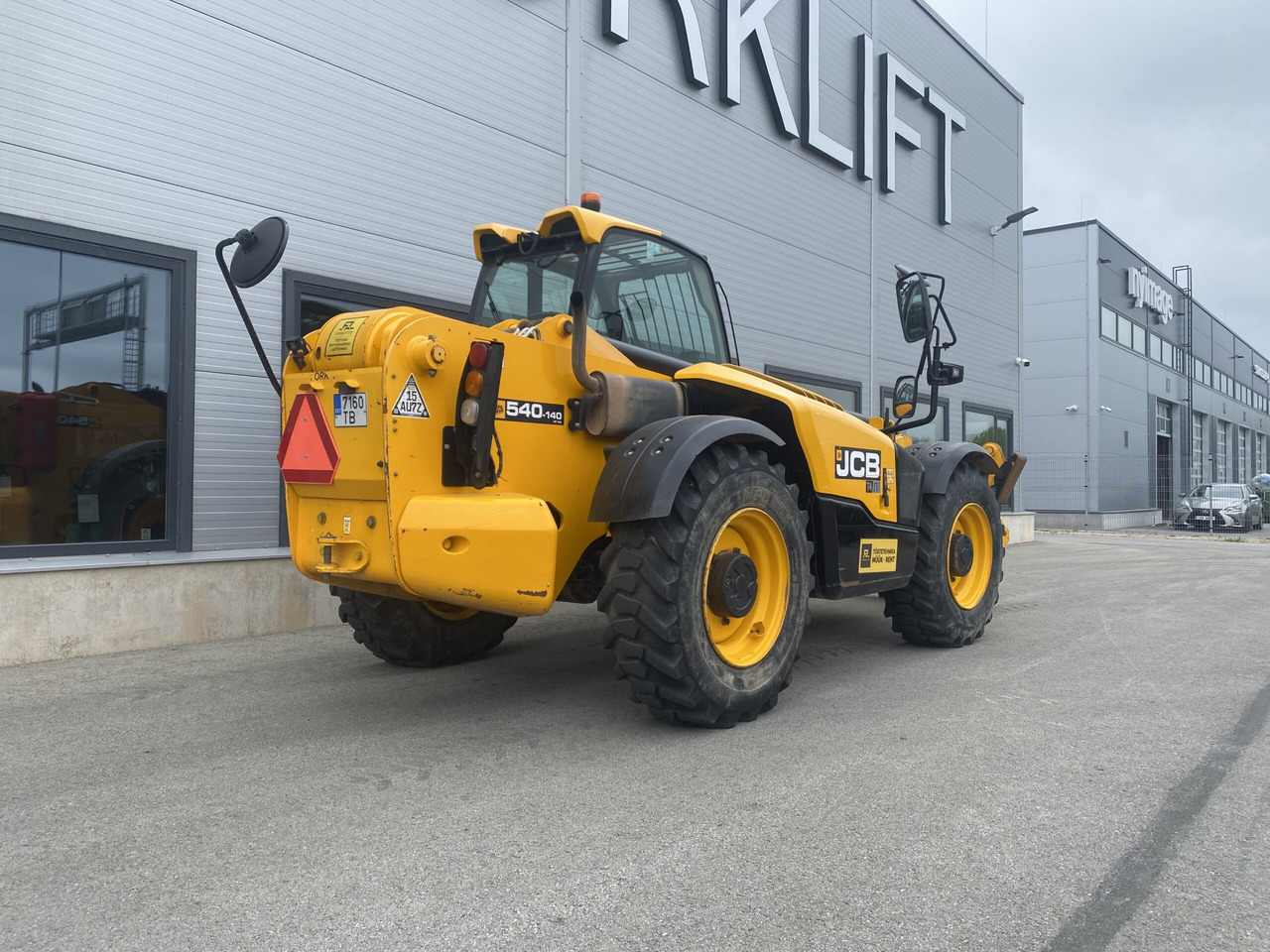 JCB 540-140 - Teleskopiskais iekrāvējs: foto 4 JCB 540-140 - Teleskopiskais iekrāvējs: foto 4
