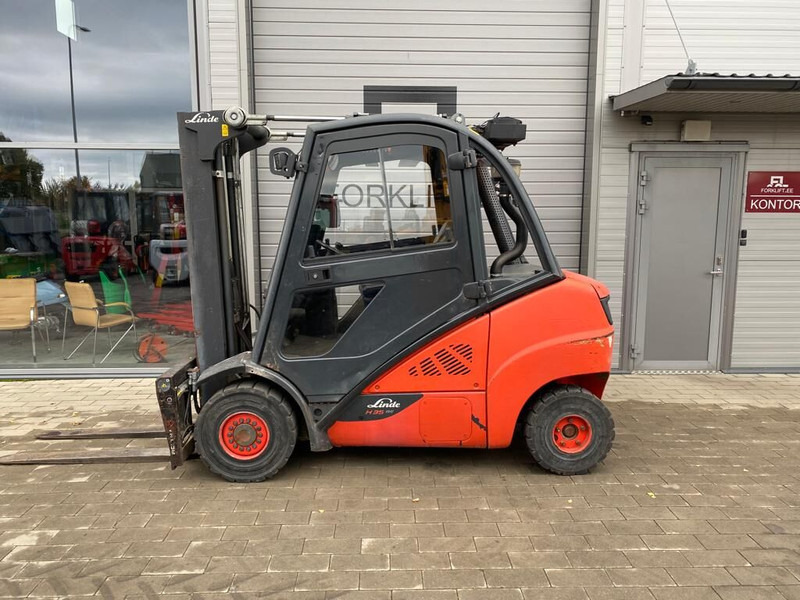 Linde H35D - Dīzeļiekrāvējs: foto 4 Linde H35D - Dīzeļiekrāvējs: foto 4