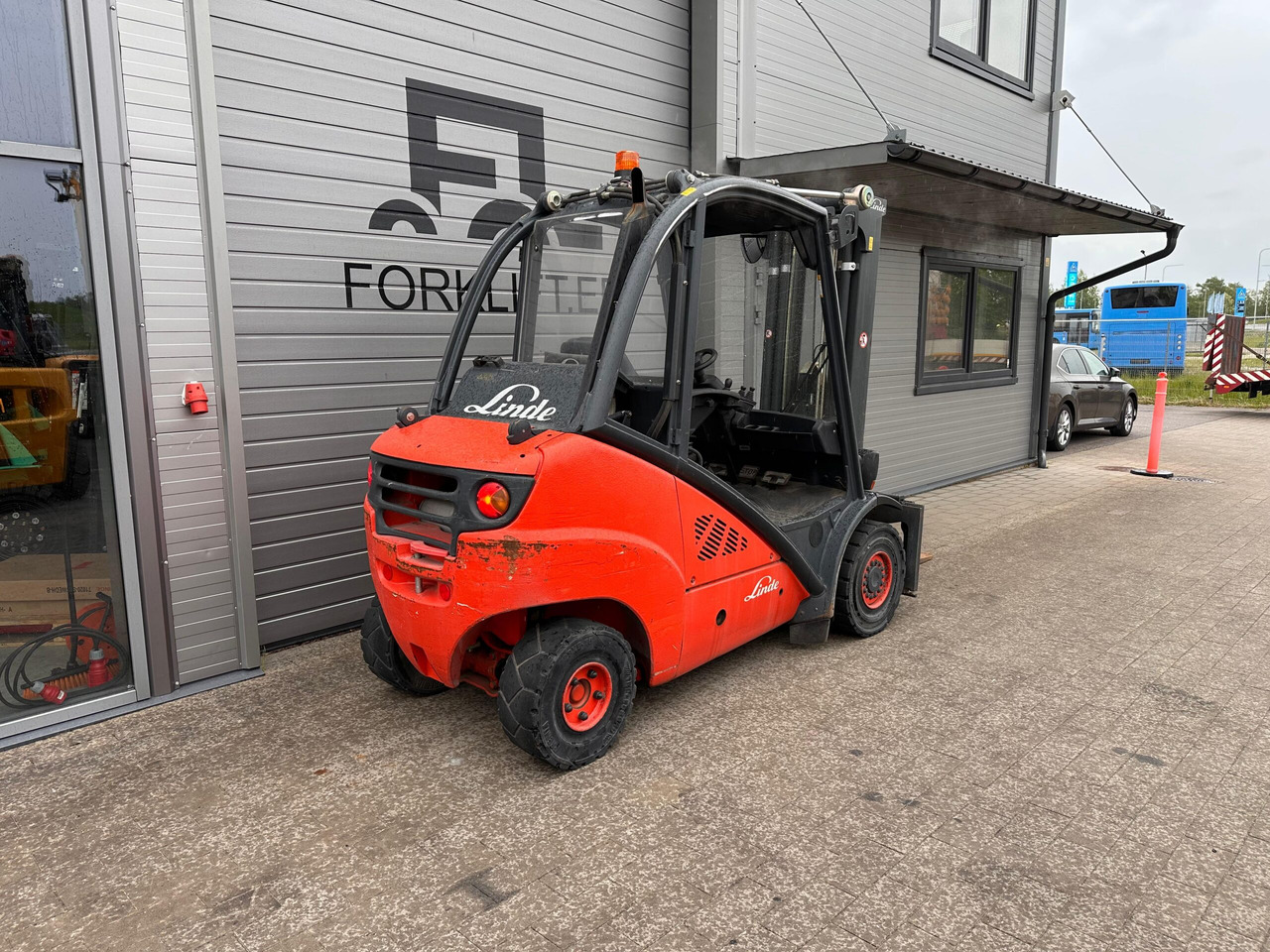 Linde H35T - Gāzes iekrāvējs: foto 4 Linde H35T - Gāzes iekrāvējs: foto 4