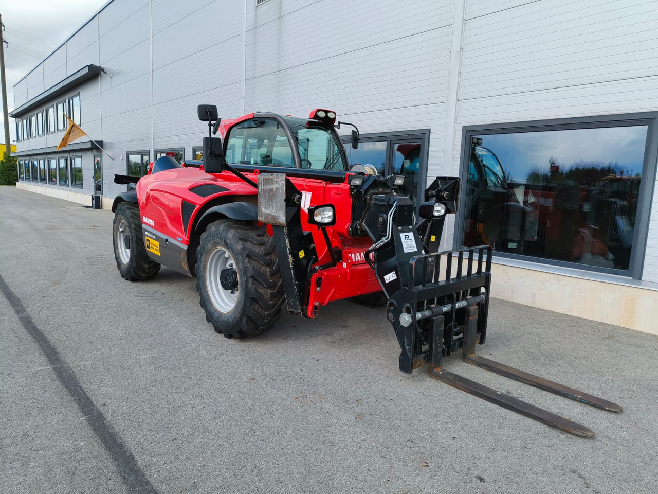 Manitou MT1440 HA - Teleskopiskais iekrāvējs: foto 4 Manitou MT1440 HA - Teleskopiskais iekrāvējs: foto 4
