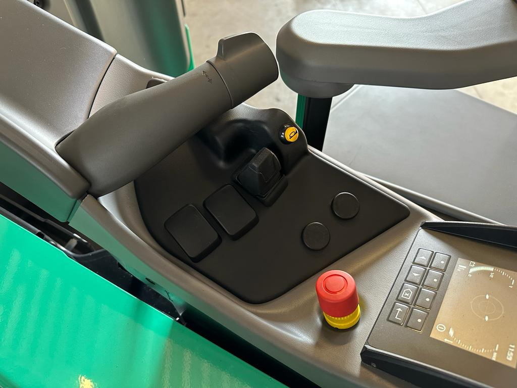 Krautņotājs Mitsubishi SBR16N: foto 12