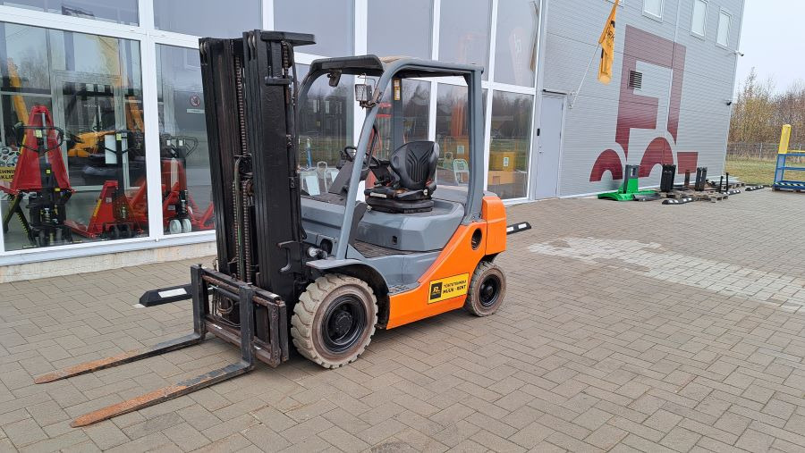 Toyota 02-8FDF20 - Dīzeļiekrāvējs: foto 1 Toyota 02-8FDF20 - Dīzeļiekrāvējs: foto 1