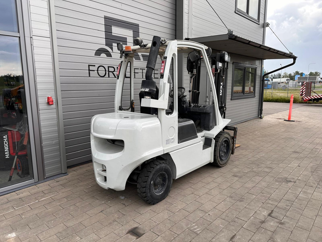 Unicarriers YG1D2A30Q - Dīzeļiekrāvējs: foto 4 Unicarriers YG1D2A30Q - Dīzeļiekrāvējs: foto 4