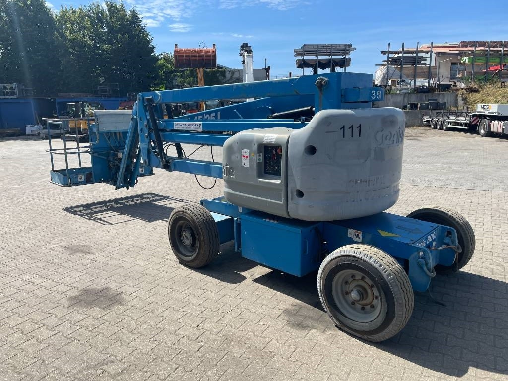 Genie Z 45/25 - Izlices pacēlājs: foto 2 Genie Z 45/25 - Izlices pacēlājs: foto 2
