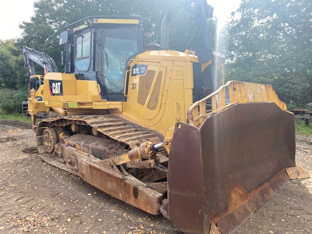 CATERPILLAR D7E - Buldozers: foto 3 CATERPILLAR D7E - Buldozers: foto 3
