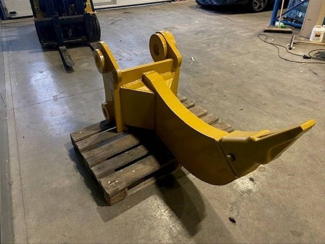 Caterpillar Ripper 460KG - Irdinātājs - Celtniecības tehnika: foto 3 Caterpillar Ripper 460KG - Irdinātājs - Celtniecības tehnika: foto 3