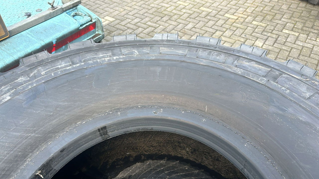 Michelin 23.5-25 XHA Banden 2 Stuks - Riepa: foto 2 Michelin 23.5-25 XHA Banden 2 Stuks - Riepa: foto 2