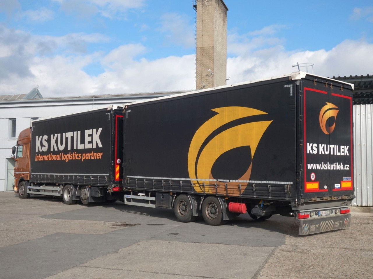 DAF XF 480 SSC, 120 cbm, Durchfahren - Kravas automašīna ar tentu: foto 4 DAF XF 480 SSC, 120 cbm, Durchfahren - Kravas automašīna ar tentu: foto 4