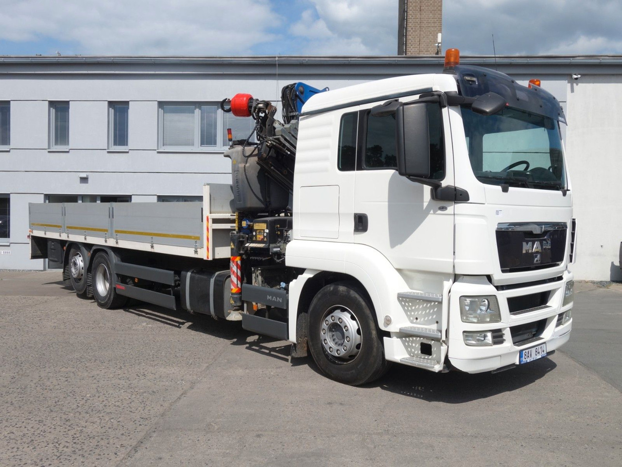MAN TGS 26.360 FG 6x2 mit Fassi F210C - Kravas auto ar manipulatoru: foto 3 MAN TGS 26.360 FG 6x2 mit Fassi F210C - Kravas auto ar manipulatoru: foto 3