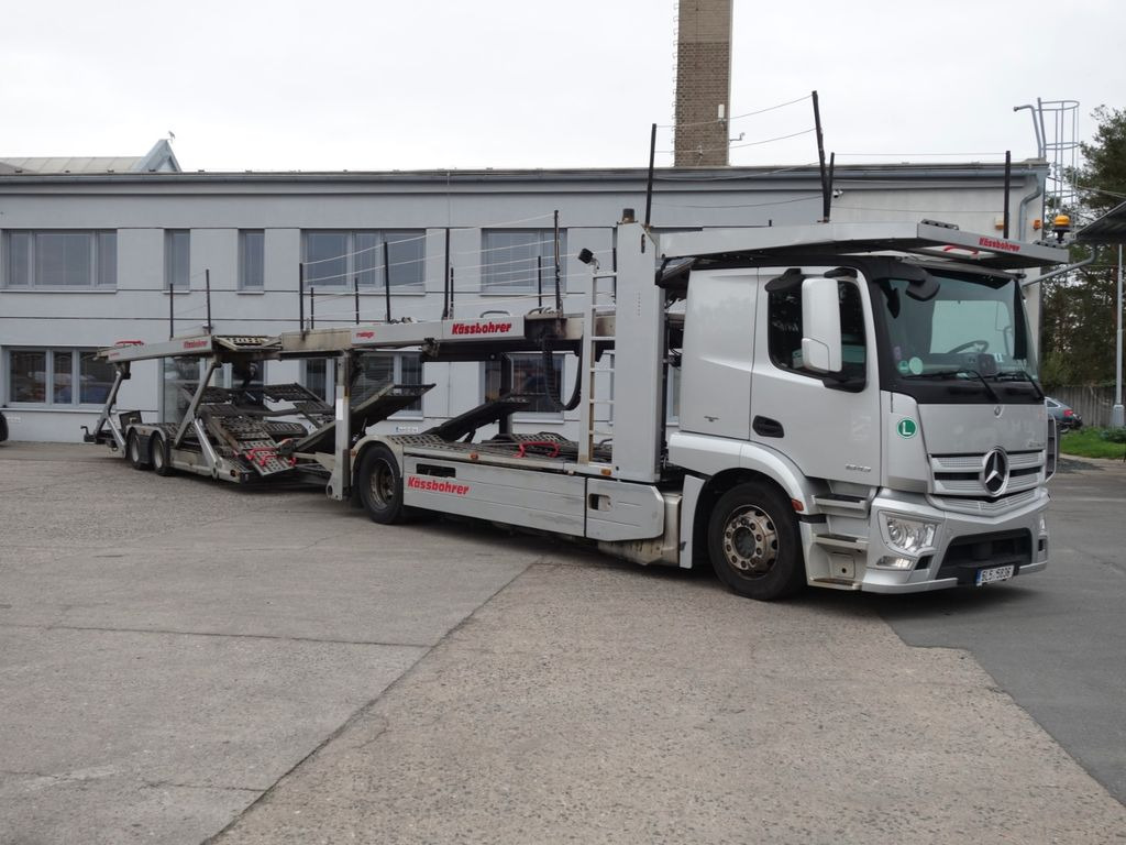 Mercedes-Benz Actros 1843 mit Kässbohrer Metago/Supertrans - Autovedējs: foto 2 Mercedes-Benz Actros 1843 mit Kässbohrer Metago/Supertrans - Autovedējs: foto 2