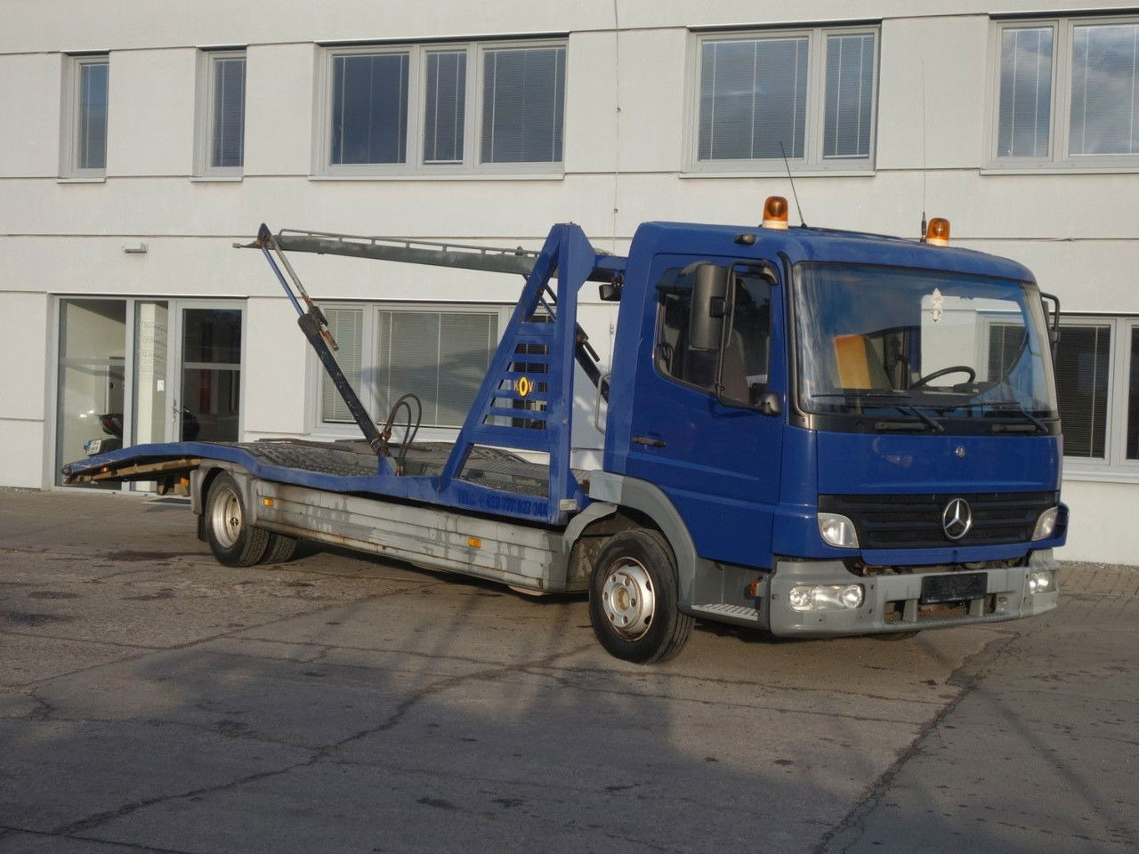 Mercedes-Benz Atego 815 für 2 PKW - Autovedējs: foto 1 Mercedes-Benz Atego 815 für 2 PKW - Autovedējs: foto 1