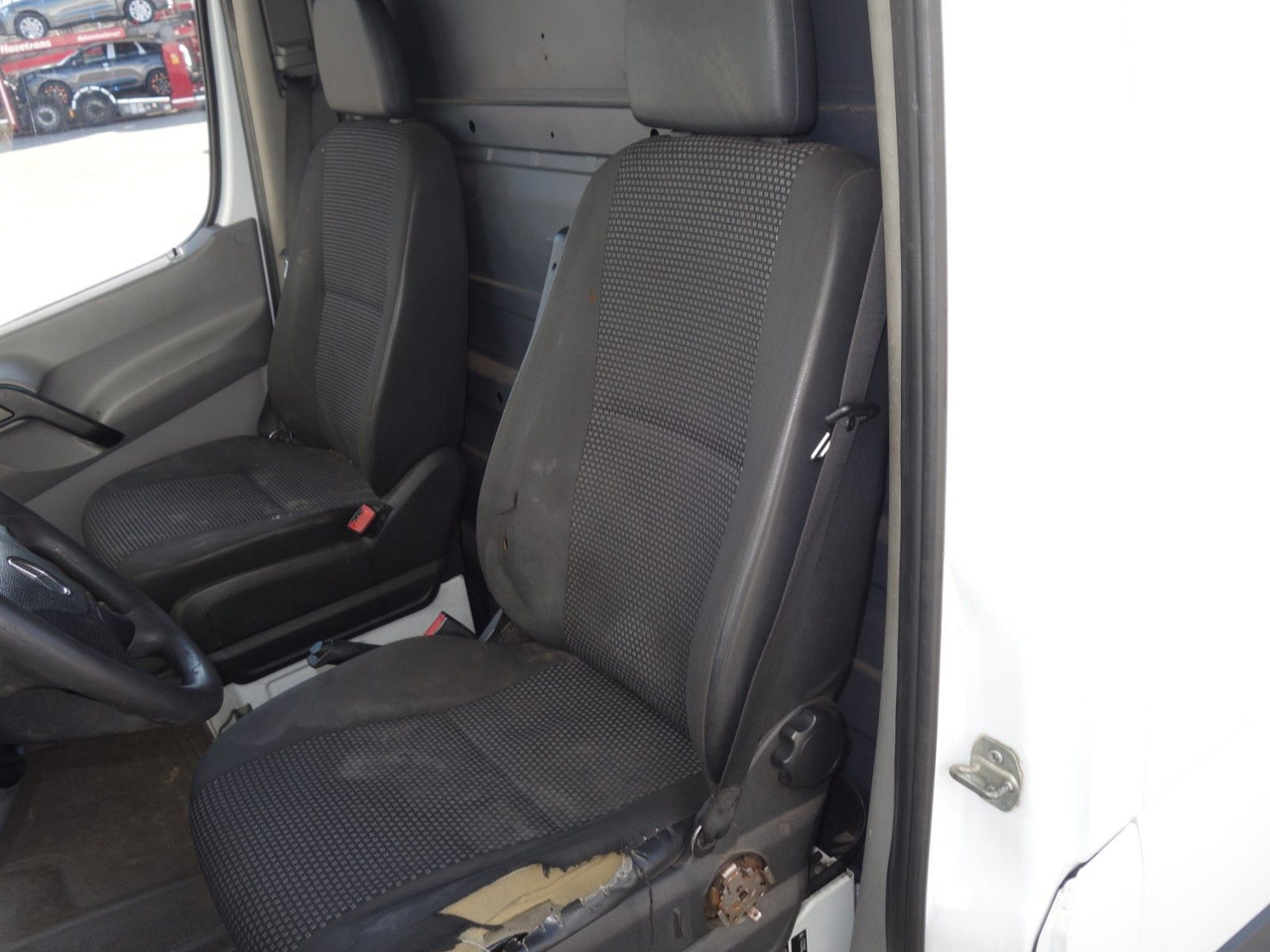Jaunā Kravas mikroautobuss Mercedes-Benz Sprinter 313 CDI, Am 420.000 km Neue Motor: foto 12