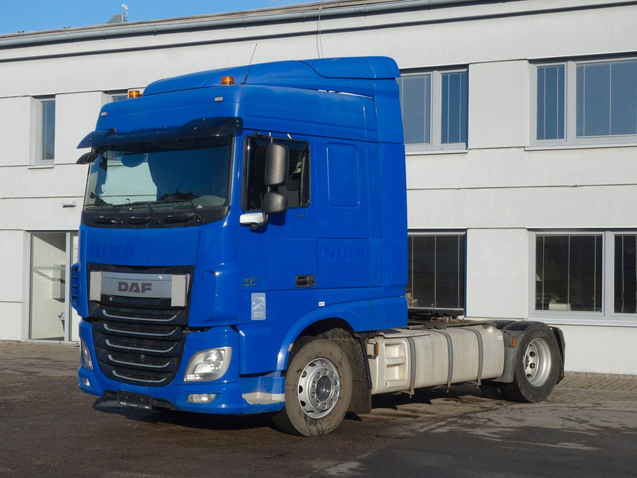 DAF XF 460 SC Standard E6, Standklima - Vilcējs: foto 1 DAF XF 460 SC Standard E6, Standklima - Vilcējs: foto 1