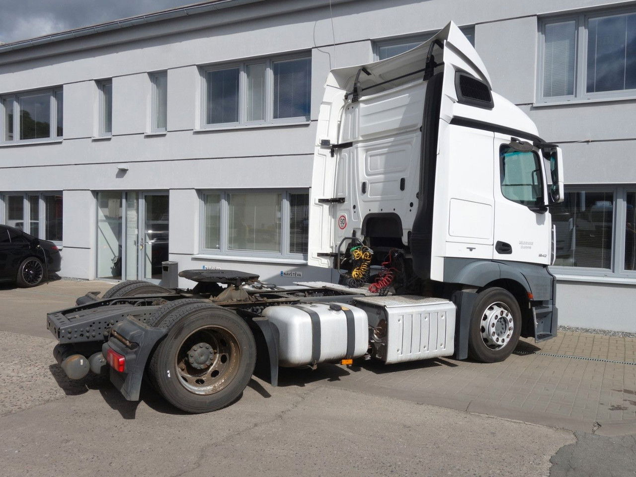 Mercedes-Benz Actros 1842 Lsnrl, Standklima, 2 Stk. - Vilcējs: foto 5 Mercedes-Benz Actros 1842 Lsnrl, Standklima, 2 Stk. - Vilcējs: foto 5