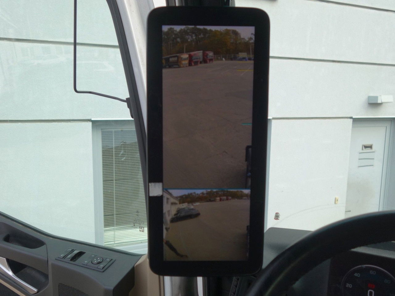Mercedes-Benz Actros 1845 LD BIG Space MirrorCam līzingu Mercedes-Benz Actros 1845 LD BIG Space MirrorCam: foto 19 Mercedes-Benz Actros 1845 LD BIG Space MirrorCam līzingu Mercedes-Benz Actros 1845 LD BIG Space MirrorCam: foto 19