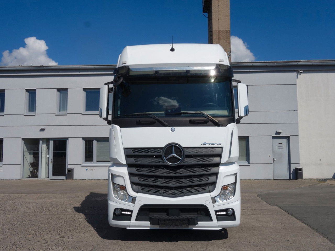 Vilcējs Mercedes-Benz Actros 1845 LS Standard Giga Space: foto 8