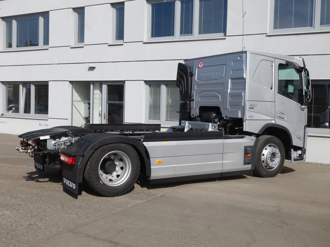 Volvo FM 13, 460 PS, Retarder , fur Euro Lohr Volvo FM 13, 460 PS, Retarder , fur Euro Lohr - Vilcējs: foto 4 Volvo FM 13, 460 PS, Retarder , fur Euro Lohr Volvo FM 13, 460 PS, Retarder , fur Euro Lohr - Vilcējs: foto 4