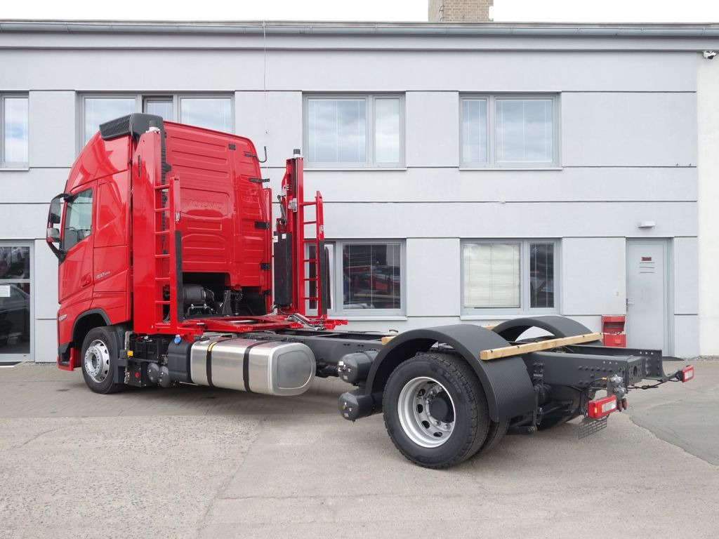 Volvo FH 13 XL 460 TC Neue fur Kassbohrer - Autovedējs: foto 4 Volvo FH 13 XL 460 TC Neue fur Kassbohrer - Autovedējs: foto 4