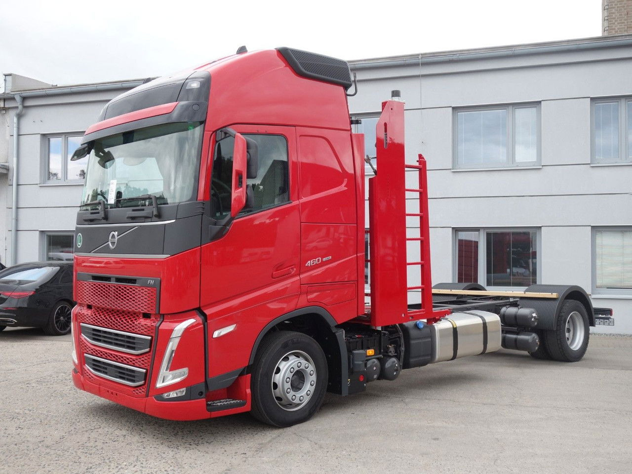 Volvo FH 13 XL 460 TC Neue fur Kassbohrer,Rolfo, Rimo - Šasija kravas automašīna: foto 1 Volvo FH 13 XL 460 TC Neue fur Kassbohrer,Rolfo, Rimo - Šasija kravas automašīna: foto 1