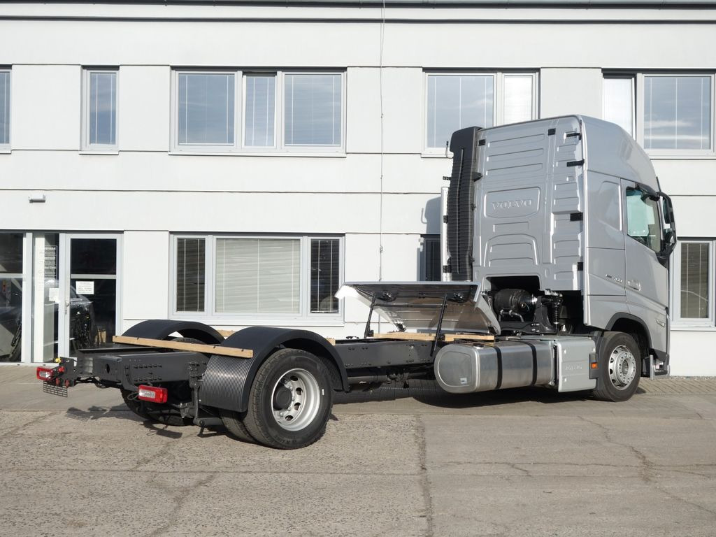 Volvo FH 13 XL 460 Turbo Compound Neue - Kravas automašīna ar tentu: foto 4 Volvo FH 13 XL 460 Turbo Compound Neue - Kravas automašīna ar tentu: foto 4